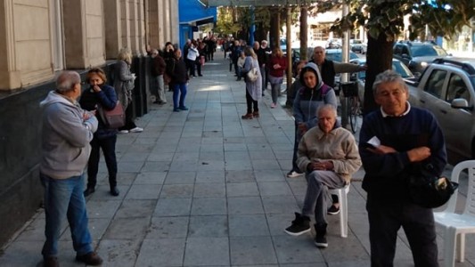 Para los rechazados, volverán a abrir la inscripción para cobrar el bono de 10 mil pesos