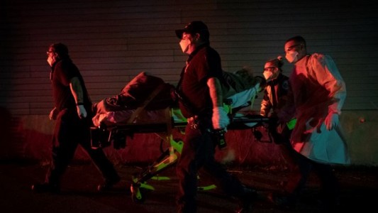 Coronavirus en Estados Unidos: récord de casi 2.600 muertes en 24 horas