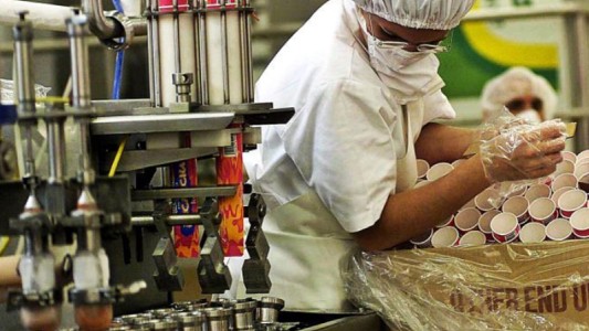 Casi 400 mil empresas se inscribieron para recibir ayuda del Estado para pagar sueldos