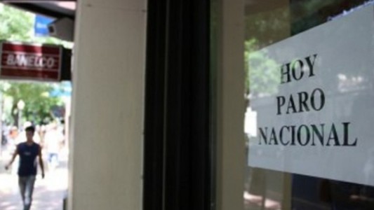 Sin bancos hasta el lunes: confirmaron un paro por 48 horas