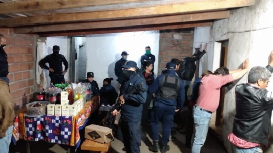 San Luis: detienen a un intendente que violó la cuarentena para comer un asado criollo