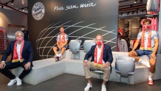 El Bayern Múnich vendió más de 100.000 barbijos en un día