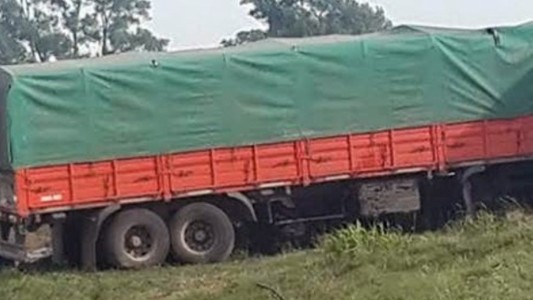 Camión chocó a 10 autos