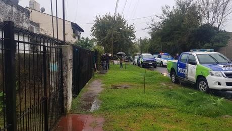 Femicidio en Pilar: mató a su ex pareja a puñaladas e hirió a su hija de 20 años
