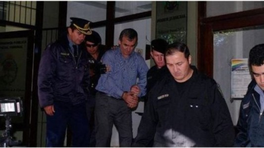 Le dieron prisión domiciliaria a un empresario que violó a dos de sus hijos