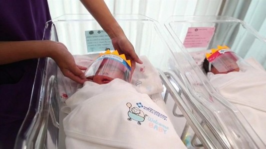 Covid, Corona y Lockdown son los nombres de moda para bebés en Asia