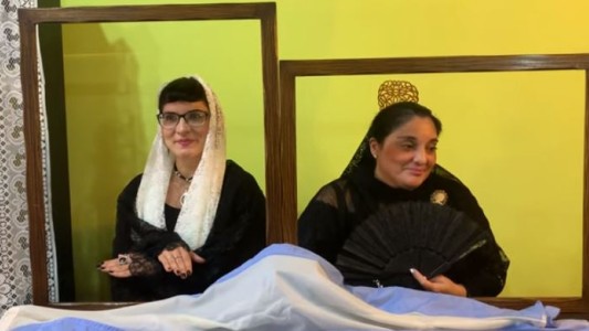 VIDEO: las docentes que actúan desde su casa en el Día del Himno Nacional