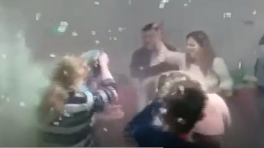 "No me arrepiento": renunció la funcionaria que realizó una fiesta