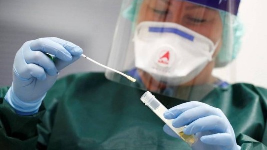 Coronavirus: Casi el 30 por ciento de los testeos a porteños dan positivo