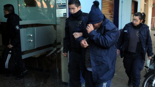 Cae banda de delincuentes que se vestían como policías para robar