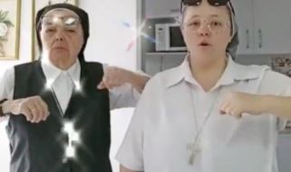 Se viralizó el baile de dos monjas en TikTok