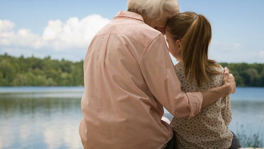 Obligan a una abuela a quitar las fotos de sus nietos de Facebook y Pinterest