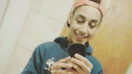 La desgarradora carta de un profesor a su alumno asesinado: "Te queda un 10, Agustín"