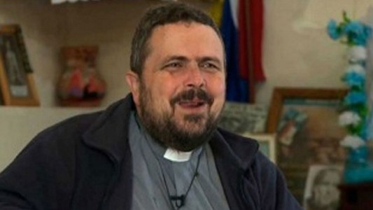 Un cura del Barrio 31 tiene coronavirus