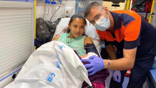 Se quedó encerrada en el baño y nació su bebé