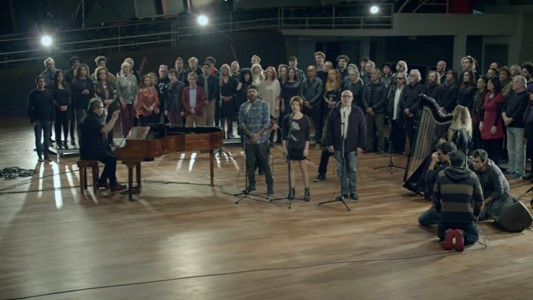 “Memoria AMIA”: el homenaje que reunió a cien músicos por el aniversario del atentado
