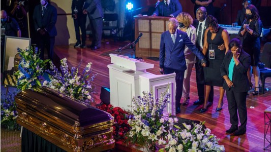 Primer funeral de George Floyd: Minneapolis despidió al hombre que fue asesinado por un policía
