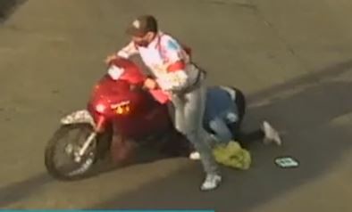 Detuvieron al motochorro que arrastró a la mujer de los pelos en Loma Hermosa