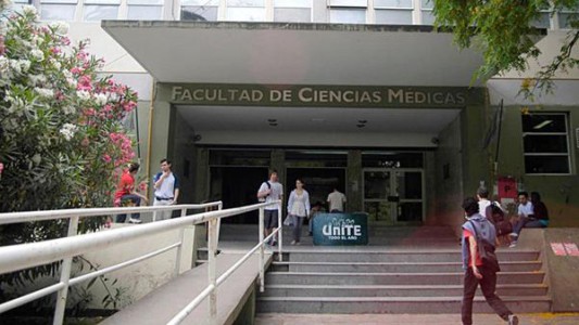 Para Bullrich "es un problema serio" el bochazo masivo de estudiantes de medicina en La Plata