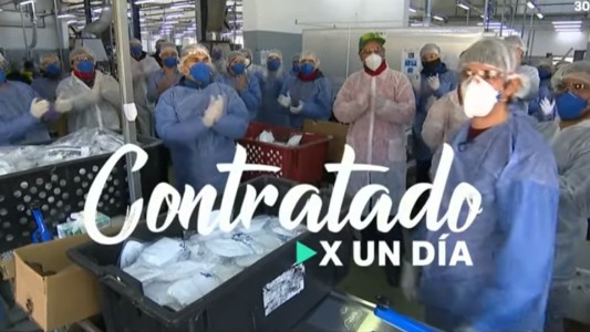 Contratado por un día: Roberto Funes Ugarte fabrica barbijos