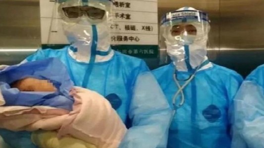 El Garrahan informó que el coronavirus se transmite de madre a hijo en el post parto