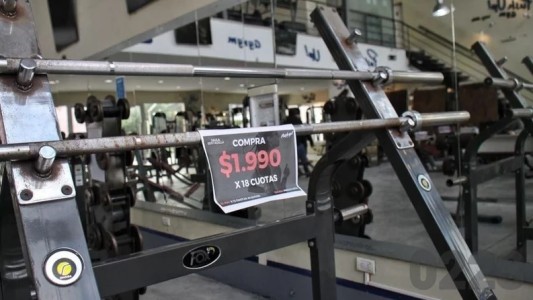 Un gimnasio en Mar del Plata empezó a vender máquinas para tratar de sobrevivir a la crisis