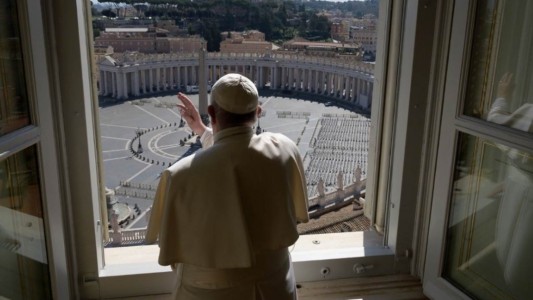 Francisco interviene la administración de la Basílica de San Pedro por posibles irregularidades