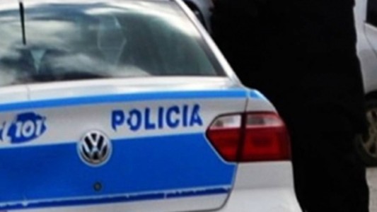 La policía que amamantó al bebé desnutrido:  "Lo escuchaba llorar"