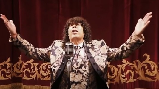 "La Mona Jiménez" presentó el Himno en su versión cuartetera