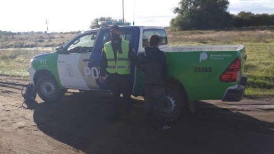 La última foto de Facundo Astudillo Castro, junto al policía investigado por su desaparición