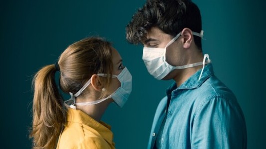 El 43% reconoce haber roto la cuarentena para tener relaciones sexuales