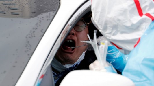 El extraño caso de la nena que no tiene síntomas, pero hace 4 meses que da positivo de coronavirus