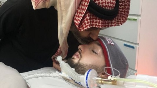 "El príncipe durmiente": el joven de Arabia Saudita que está en coma hace 15 años y espera un milagro