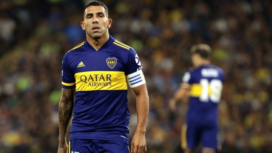 "El fútbol no debe volver, porque hay gente que se está muriendo", pidió Tevez