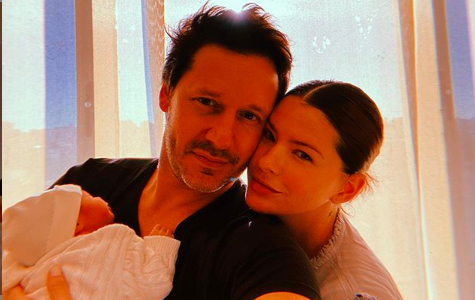 La China Suárez publicó una foto inédita del parto de su hijo Amancio