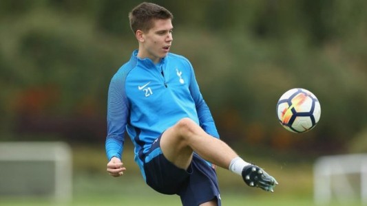 El Leeds United de Marcelo Bielsa quiere sumar al argentino Juan Foyth