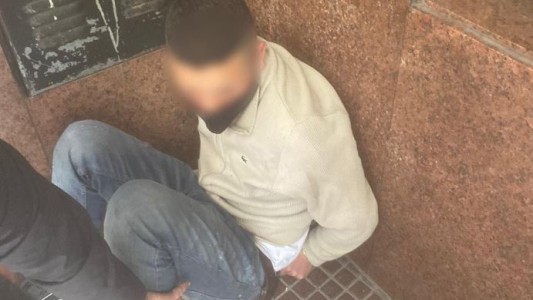 Detuvieron en Recoleta a un motochorro colombiano con tobillera electrónica