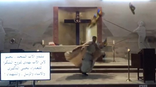 Beirut: la impresionante explosión sorprendió al cura en plena misa