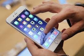 Aumentan los abonos de celulares y de Internet en septiembre