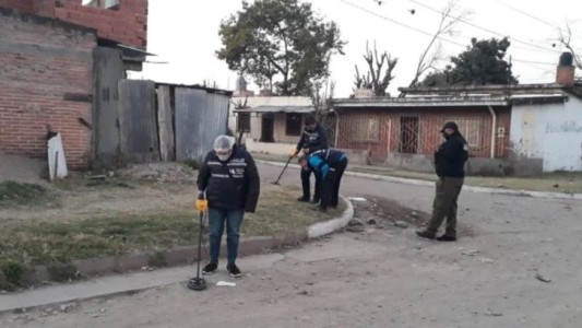 Asesinan de un tiro a una mujer que salió en defensa de su hijo durante una pelea