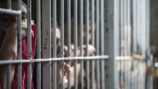 Jueces alertan que superpoblación de presos en comisarías bonaerenses alcanza a 200%