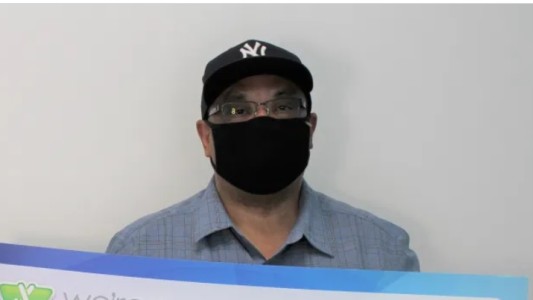 Compró 25 boletos de lotería y ganó 25 premios