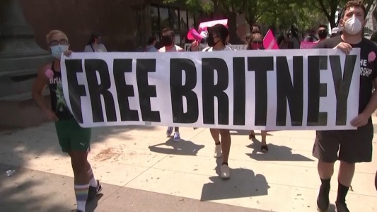 Britney Spears pidió apartar a su padre como tutor legal y las fans no faltaron