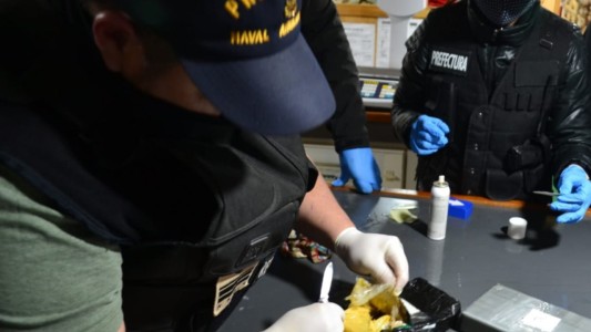 El barco que "pescó" 10 kilos de cocaína en las costa de Puerto Madryn