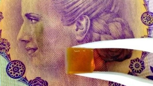 Logran detectar cocaína en billetes argentinos mediante un novedoso método científico