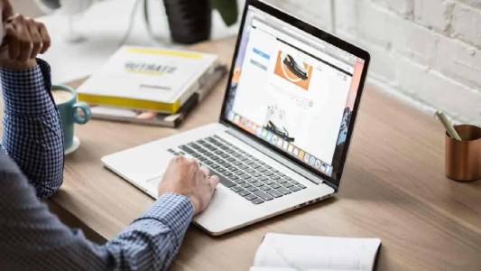 Las búsquedas de empleo subieron un 55% en julio y marcaron un récord