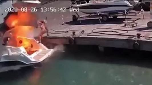 Una mujer "voló por las aires" tras la explosión de una lancha en Italia