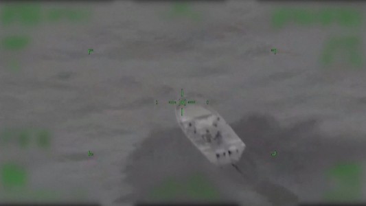 Cinematográfica captura de una narcolancha