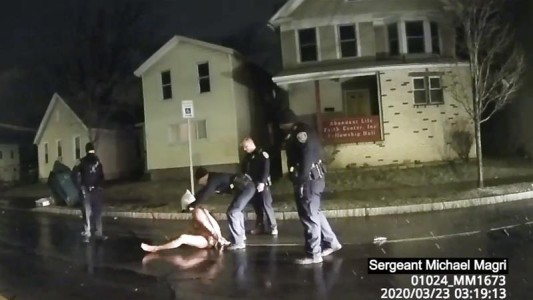 EE.UU: Difundieron el video de la tremenda tortura policial a un afroamericano