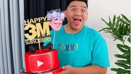 Murió a los 26 años el youtuber Lloyd Cafe Cadena